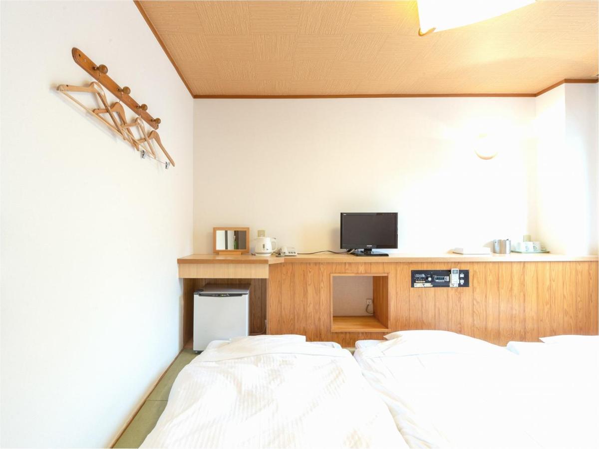 Business Hotel Yanagi Kitakyushu Kokura Екстериор снимка