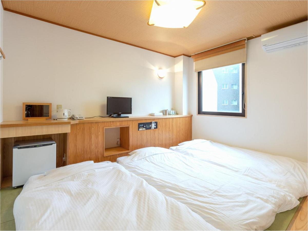 Business Hotel Yanagi Kitakyushu Kokura Екстериор снимка