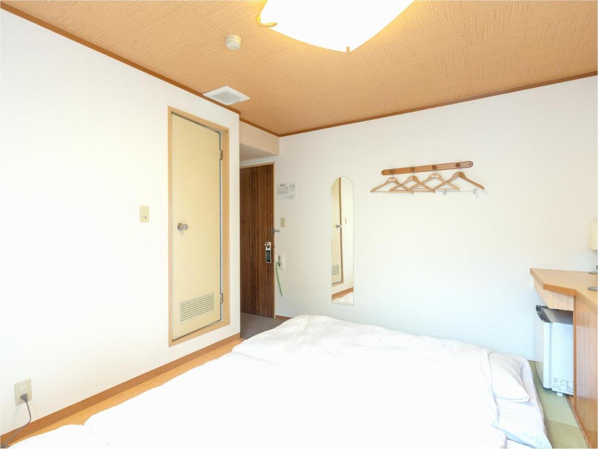 Business Hotel Yanagi Kitakyushu Kokura Екстериор снимка